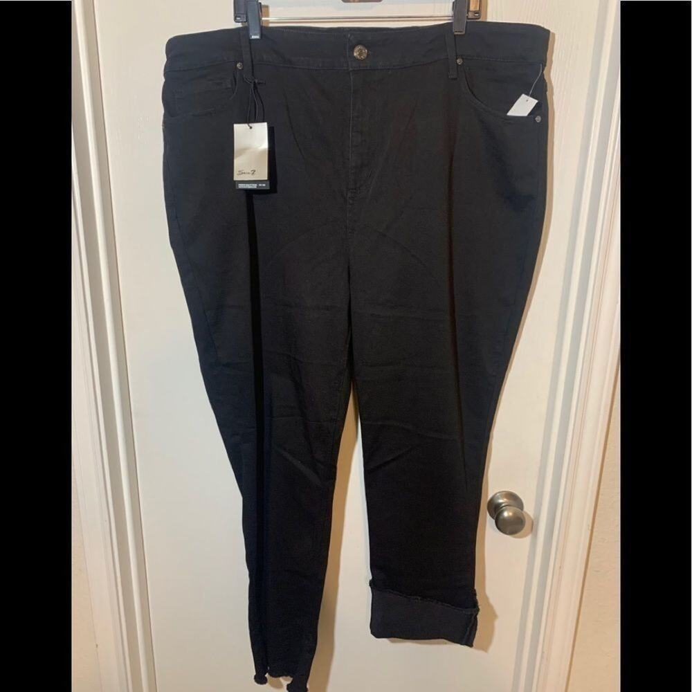 Seven7 High Rise Slim‎ Straight Jeans